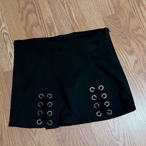 Forever21 black flare skirt
